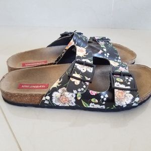 Unionbay floral sandals